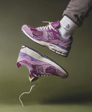 New Balance 2002R