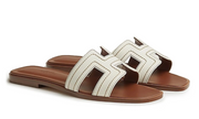 Hermès Pre-Owned Oran slides 