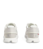 On Cloud 5 Trainers Beige