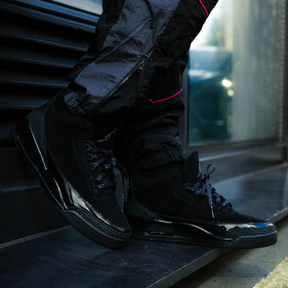 Air Jordan 3 Retro Black Cat