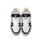 Louis Vuitton Trainer Black & White